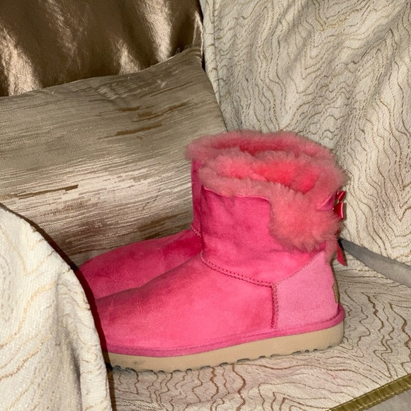 Uggs women’s winter and rain boots size 8 great condition - Picture 5 of 12